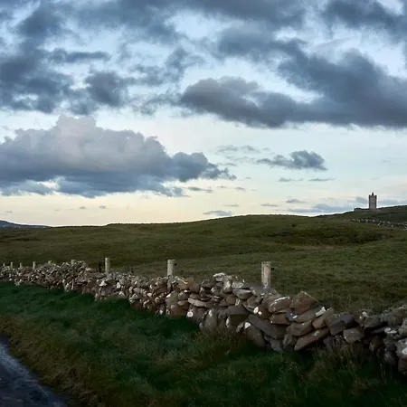 The Sleepy Leprechaun Bed and Breakfast 4*