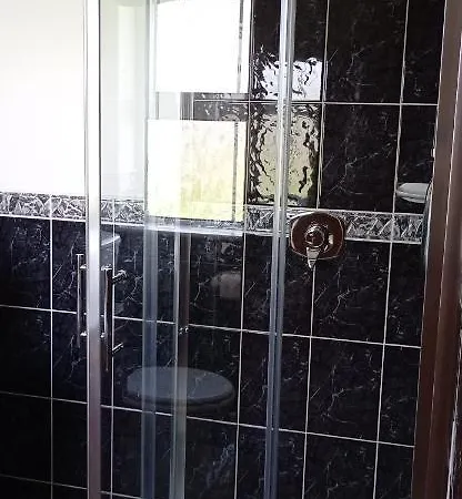 The Sleepy Leprechaun Bed and Breakfast 4*