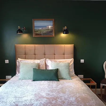 Bed & Breakfast The Sleepy Leprechaun Doolin