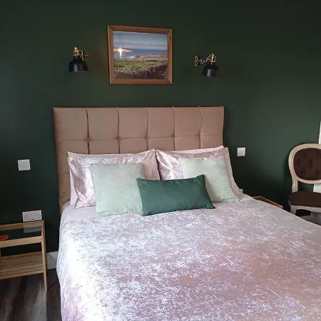 The Sleepy Leprechaun * Doolin