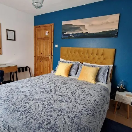 Bed and Breakfast The Sleepy Leprechaun 4*